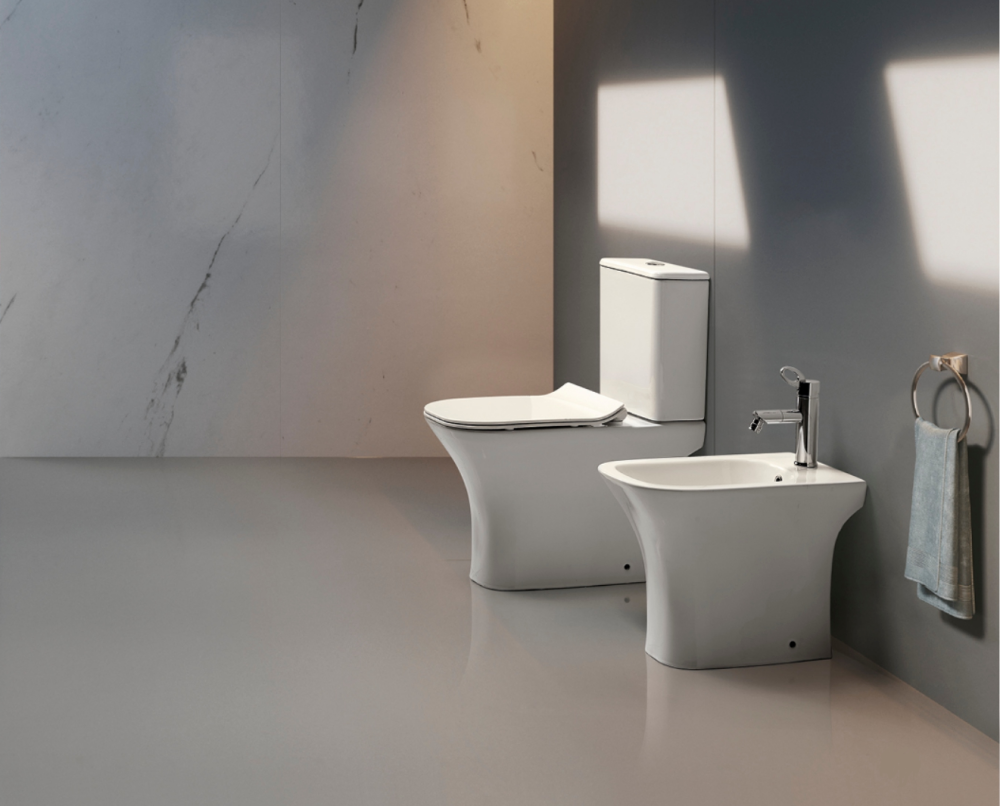 Напольный безободковый унитаз Ceruttispa Vettore CT7192