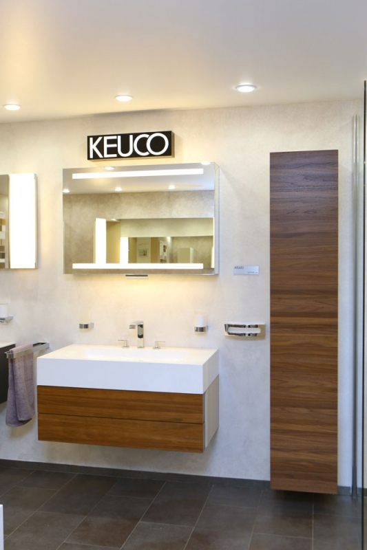Зеркало-шкаф Keuco Edition 300 125 см